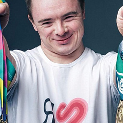 Воронежский гимнаст c синдромом Дауна готовится стать мастером спорта
