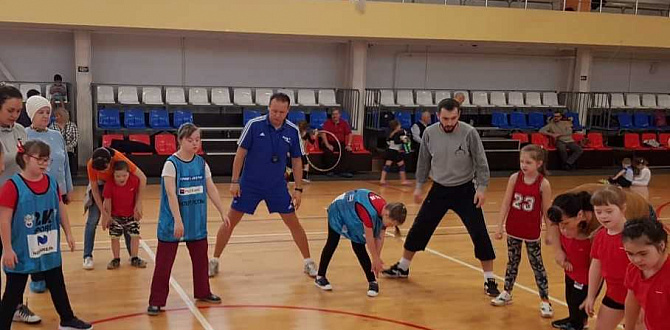 В Коврове состоялось открытое занятие по футболу для детей с синдромом Дауна