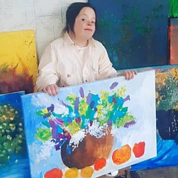 В Москве пройдет персональная выставка картин 14-летней художницы с синдромом Дауна